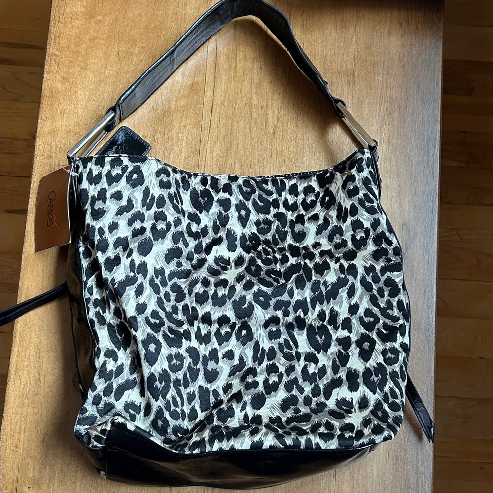 Carlos Santana Black and Gray Leopard /Zipper Shoulder Bag - Picture 5 of 7